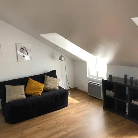 Apartment : 16 Paris